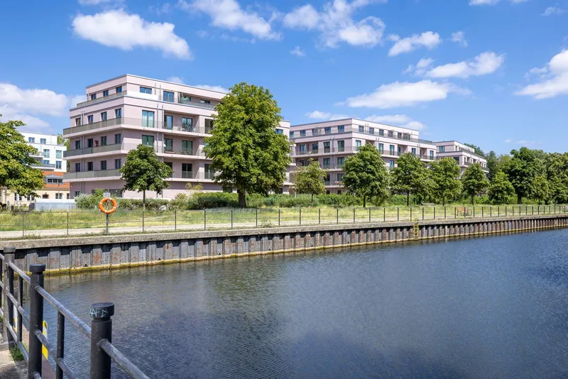 Wasserlage - DAS HAVELUFER QUARTIER - 2 Zimmer mit Garten — photo 1
